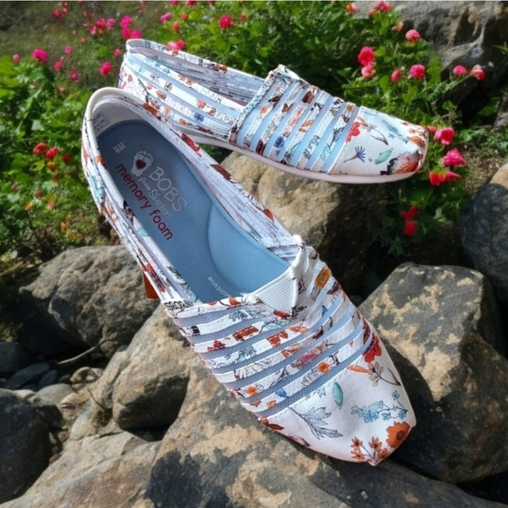 Skechers BOBS Women's Floral Daisey Darling Memory Foam Slip-On Shoes